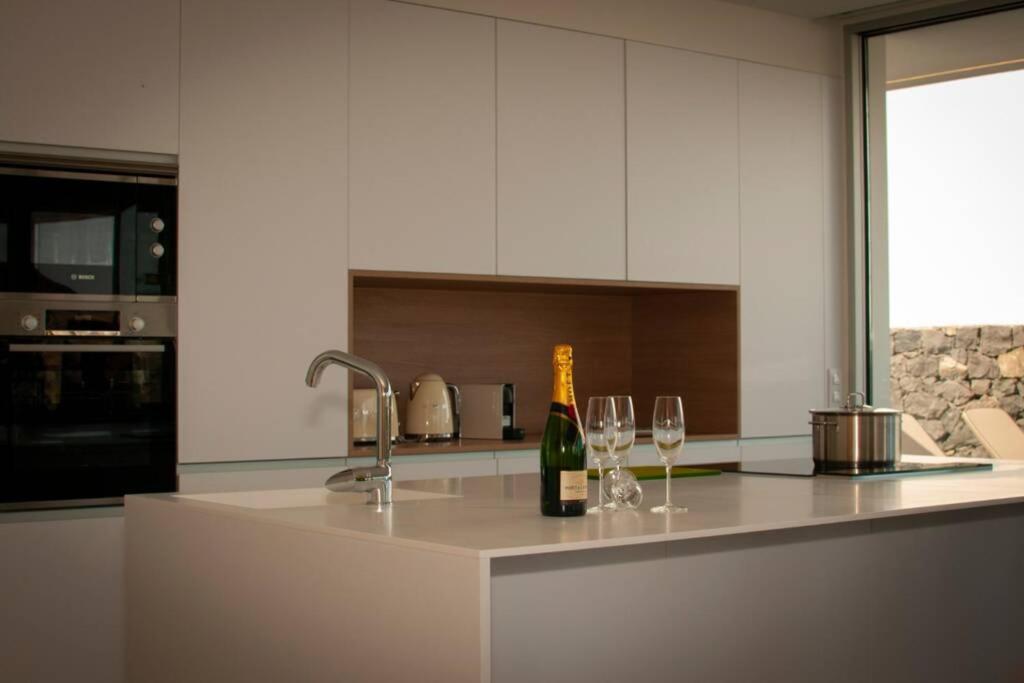 Luxury Villa - New Building With Panoramic Sea View Адехе Екстериор снимка