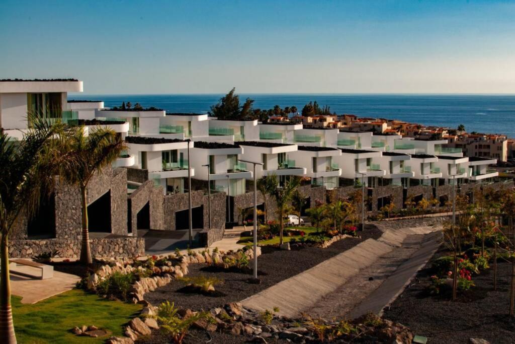 Luxury Villa - New Building With Panoramic Sea View Адехе Екстериор снимка
