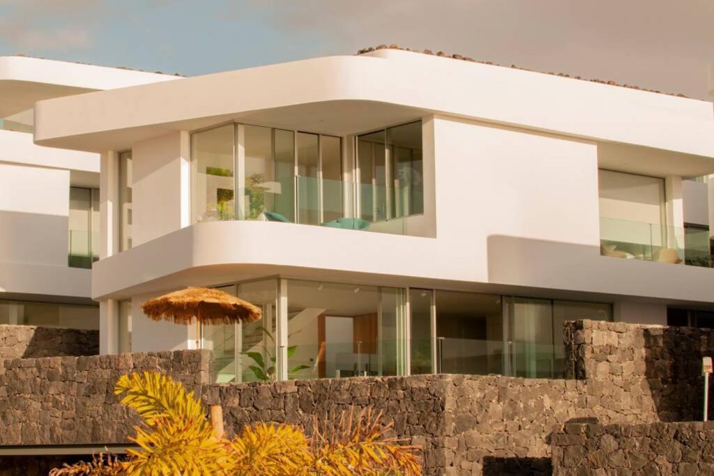 Luxury Villa - New Building With Panoramic Sea View Адехе Екстериор снимка